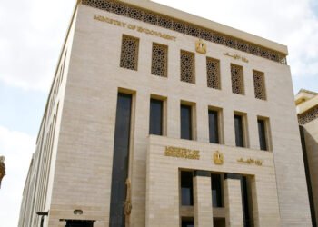 فتح باب التقديم للتعاقد مع 1864 إمامًا وخطيبًا ومدرسًا بوزارة الأوقاف