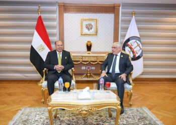 النائب العام يستقبل شريف خاطر والوفد المرافق من جامعة المنصورة في ختام برنامج التعريف بدور...