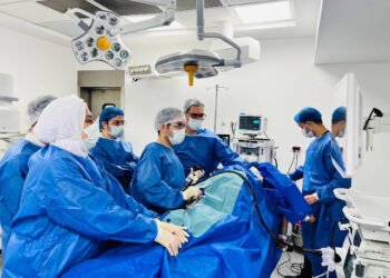 نجاح استئصال ورم ضخم يزيد حجمه عن 10 سم بمنطقة الحوض “بدون جراحة” بمجمع الشفاء...