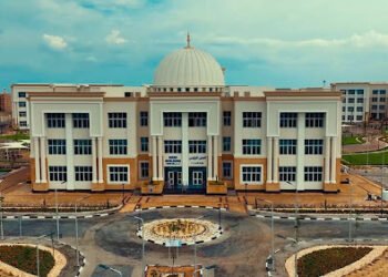 جامعة المنصورة الأهلية تعلن تكليف أوائل الخريجين من المعيدين بدءًا من دفعة 2026/2027