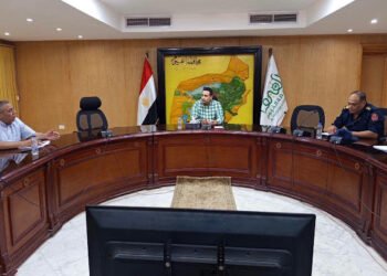نائب محافظ الفيوم يتابع تنفيذ مشروعات الخطة الاستثمارية ويستعرض استعدادات خطة 2026/2027