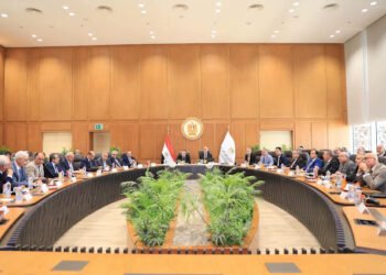 رئيس جامعة المنصورة يشارك في اجتماع مجلس الجامعات الأهلية برئاسة وزير التعليم العالي