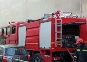 قوات الحماية المدنية في سوهاج تسيطر على حريق بسطح منزل بمدينة طهطا