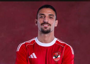 الأهلي يمدد عقد طاهر محمد طاهر حتى 2029