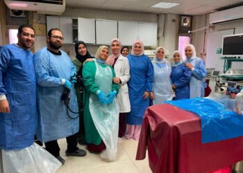 مستشفى الأطفال الجامعي بجامعة المنصورة تنجح في إنقاذ طفل ابتلع 20 جسمًا غريبًا بتدخلين متكاملين...