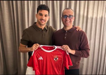 الأهلي يتعاقد مع الجزائري منصف بقرار لمدة “3 مواسم”