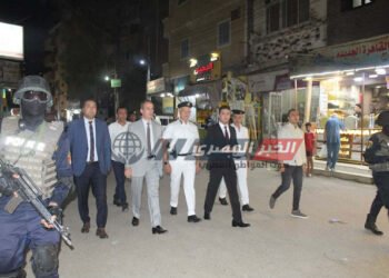 مدير أمن سوهاج يقود حملات أمنية لرفع الإشغالات بشوارع المحافظة