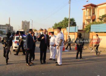 مدير أمن سوهاج يتفقد الحالة الأمنية والمرورية بمحيط المدارس في أول يوم دراسي