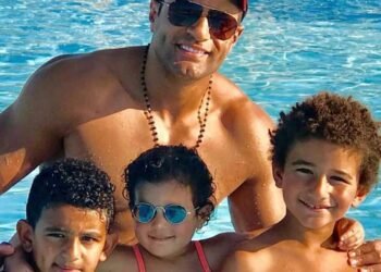 بالصور.. محمد نور يحتفل بعيد ميلاد طفليه التوءم