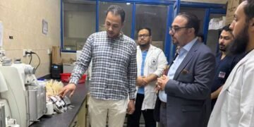 وكيل وزارة الصحة بالفيوم يتفقد بنك الدم الإقليمي للاطمئنان على أرصدة الدم وبحث سبل تعزيز...